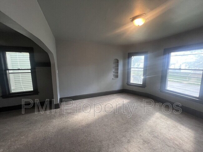 Foto del edificio - 2530 N 37th St