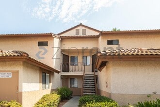 Building Photo - Unit 1008