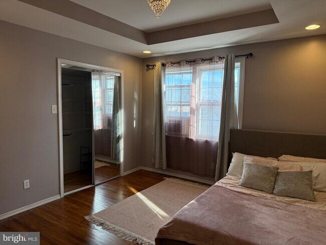 Foto del edificio - 6234 Cottage St