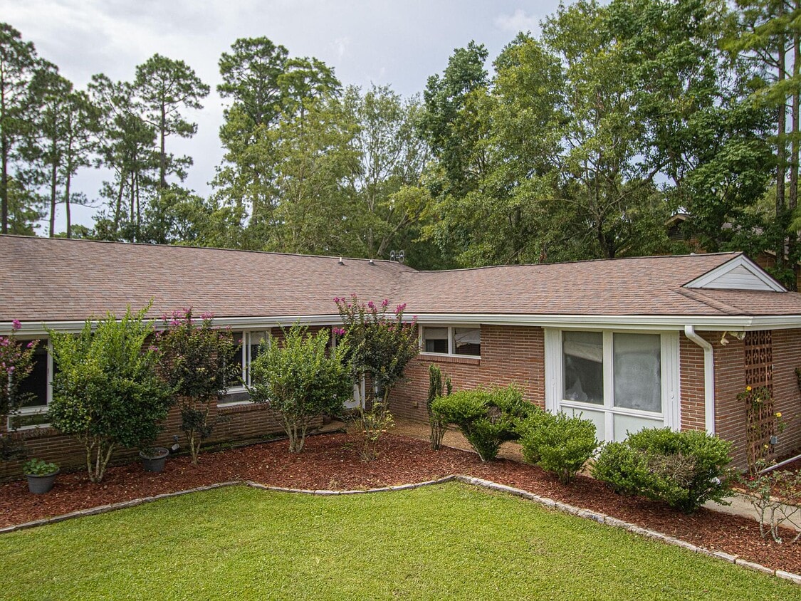 Photo - 33 56th St (Gulfport, MS)