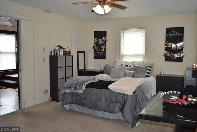 Foto del edificio - 221 7th Ave S