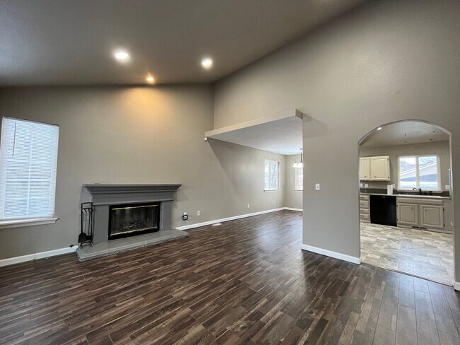 Foto del edificio - Discover your next,  Home~ Sweet ~ Home!