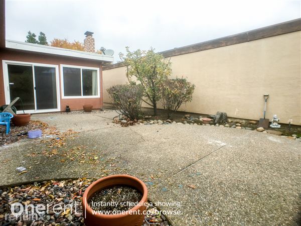 Building Photo - 3800 Dryden Rd