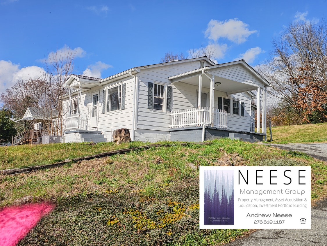 Foto principal - 639 Patton St NW