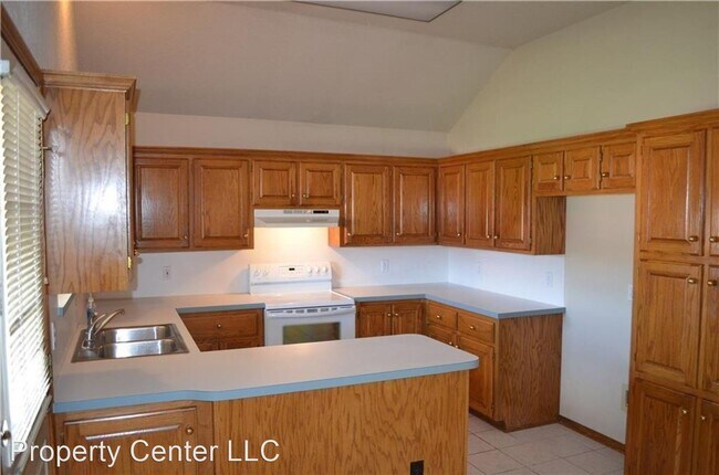 Foto del edificio - 4 br, 2 bath House - 6617 NW 131st