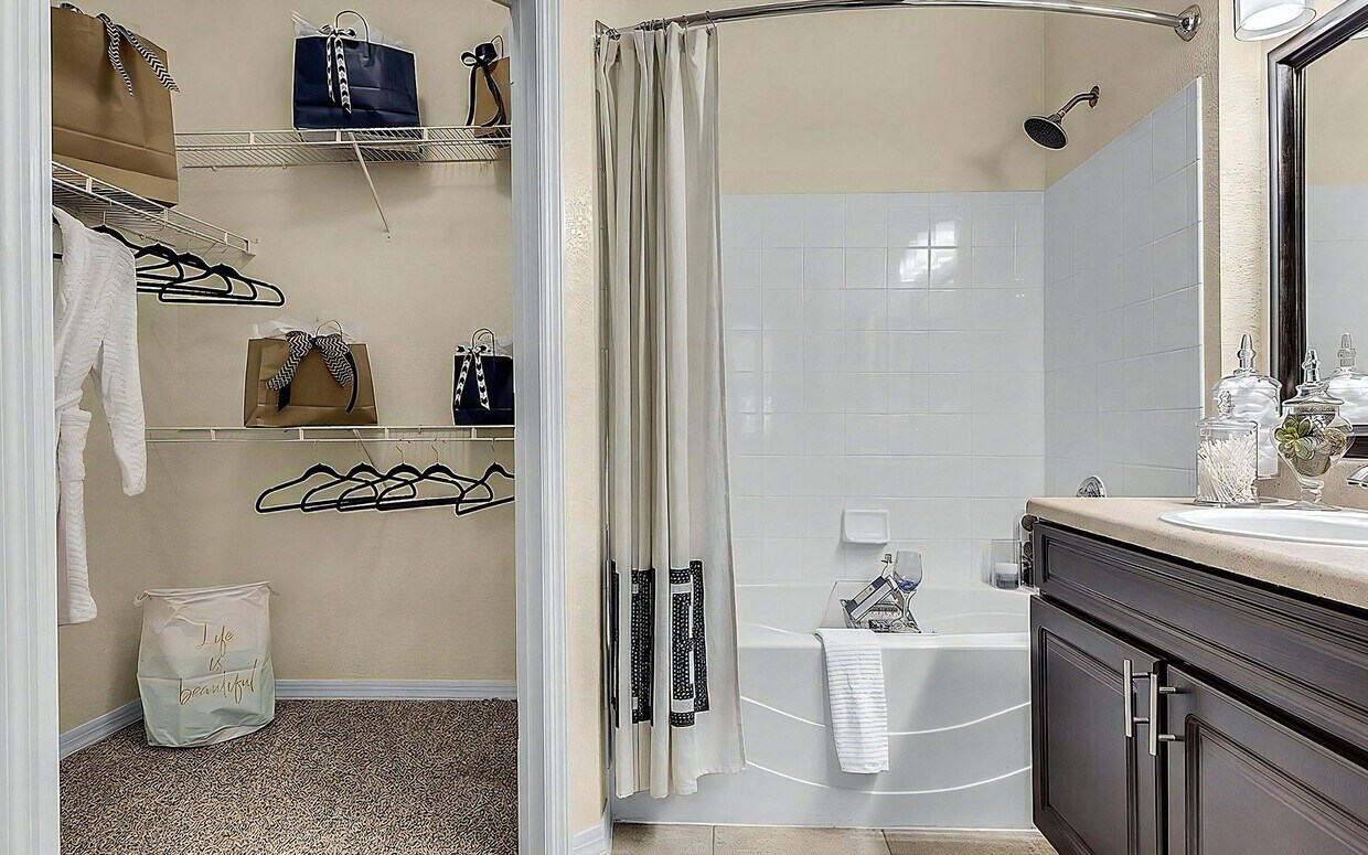 Enders Place at Baldwin Park Apartments in Orlando, FL