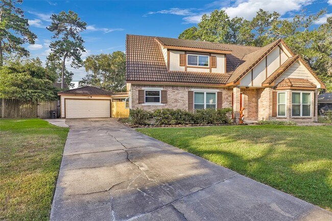 Building Photo - 3510 Hill Springs Dr