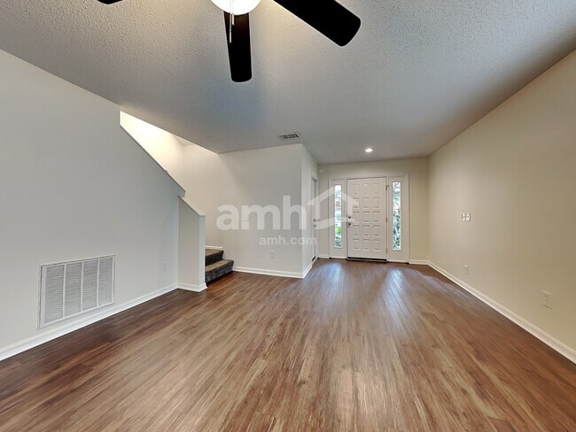 Building Photo - 1410 Dew Bloom Rd