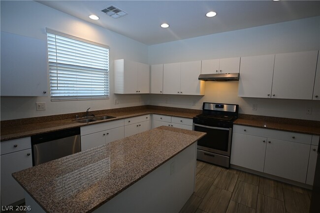 Foto del edificio - 5708 Wishing Coin Ct