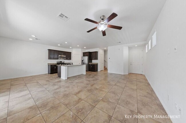 Building Photo - 9256 Blue Agate St