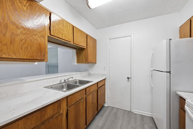 Foto del edificio - 1410 S Elizabeth Ave