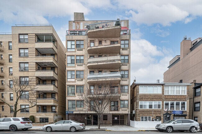 Foto del edificio - 134 W End Ave