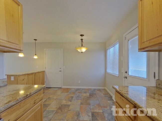 Foto del edificio - 10435 W 107th Pl