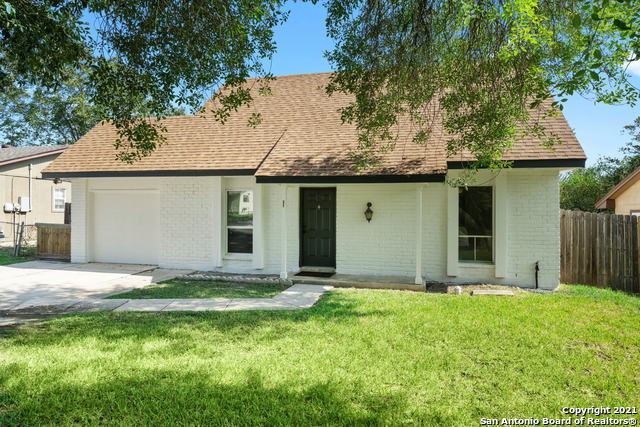 Foto del edificio - 128 Meadow Dr