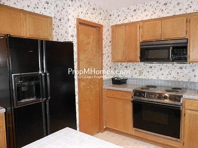 Foto del edificio - Wonderful Four Bedroom Home in Westlake!