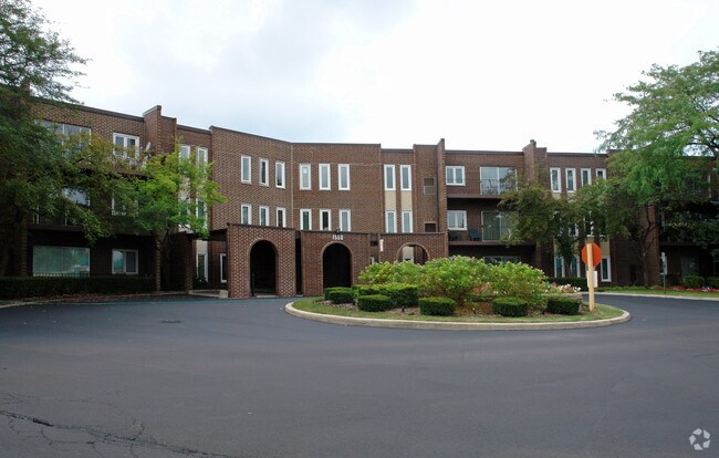 Building Photo - 1425-1575 Sandpebble Dr