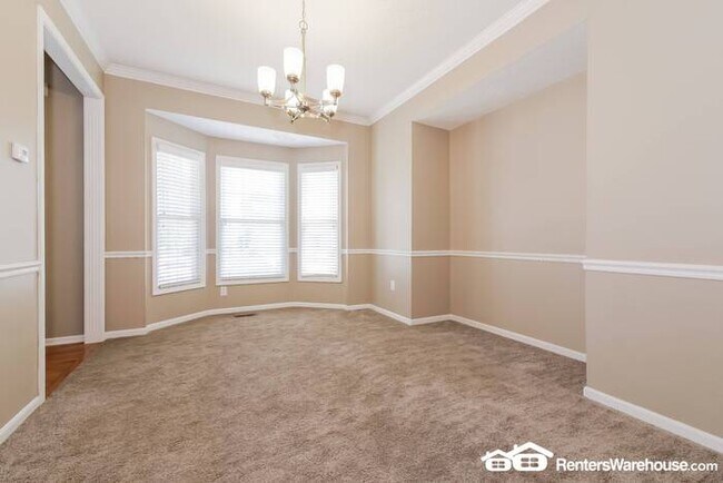 Building Photo - 4 Bed 2.5 Bath For Rent In Olathe! Availab...