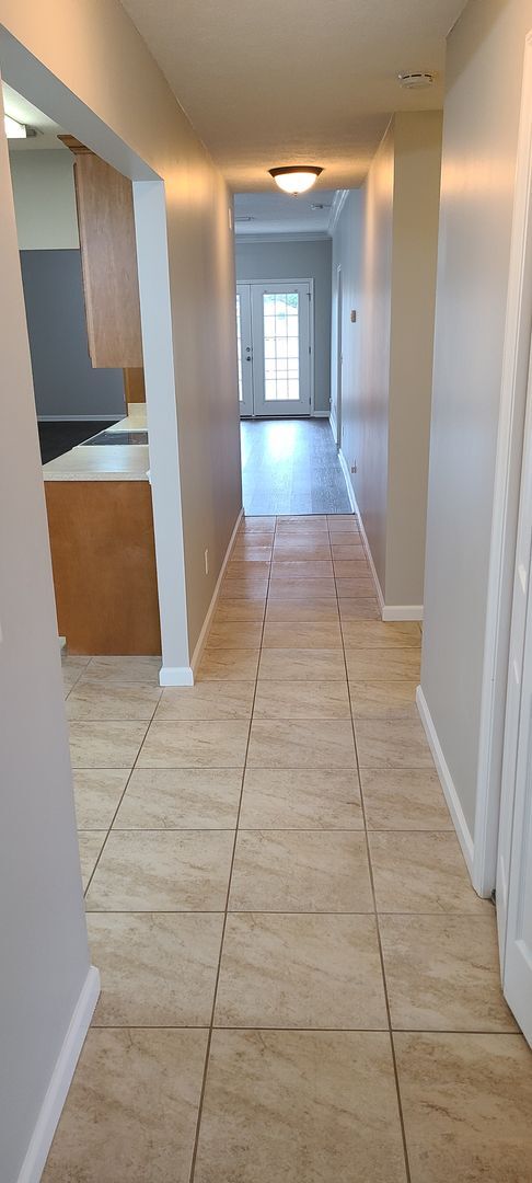 Foto del edificio - 810 E 24th St