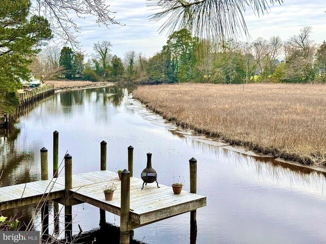 Building Photo - 3188 Windrows Way