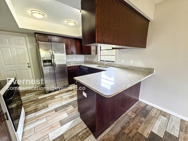 Building Photo - 14714 Oak Vine Dr