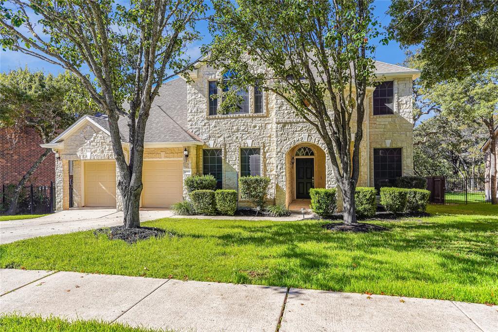 Foto principal - 10612 Thoroughbred Dr