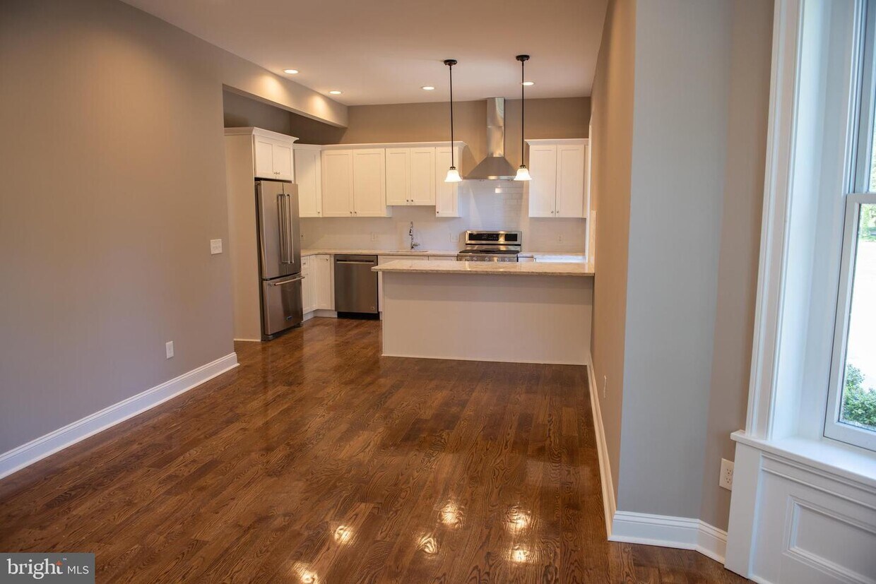 120 Lincoln Ave Unit A, Haddonfield, NJ 08033 Room for Rent in