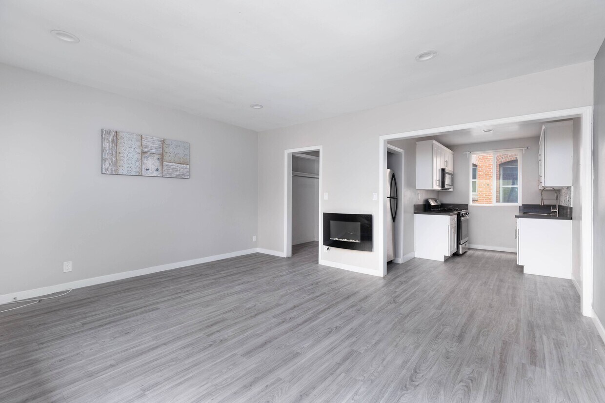 175 Apartments for Rent in Mid City, CA Westside Rentals