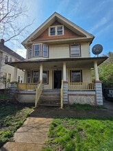 Building Photo - 5504 Linton Ave