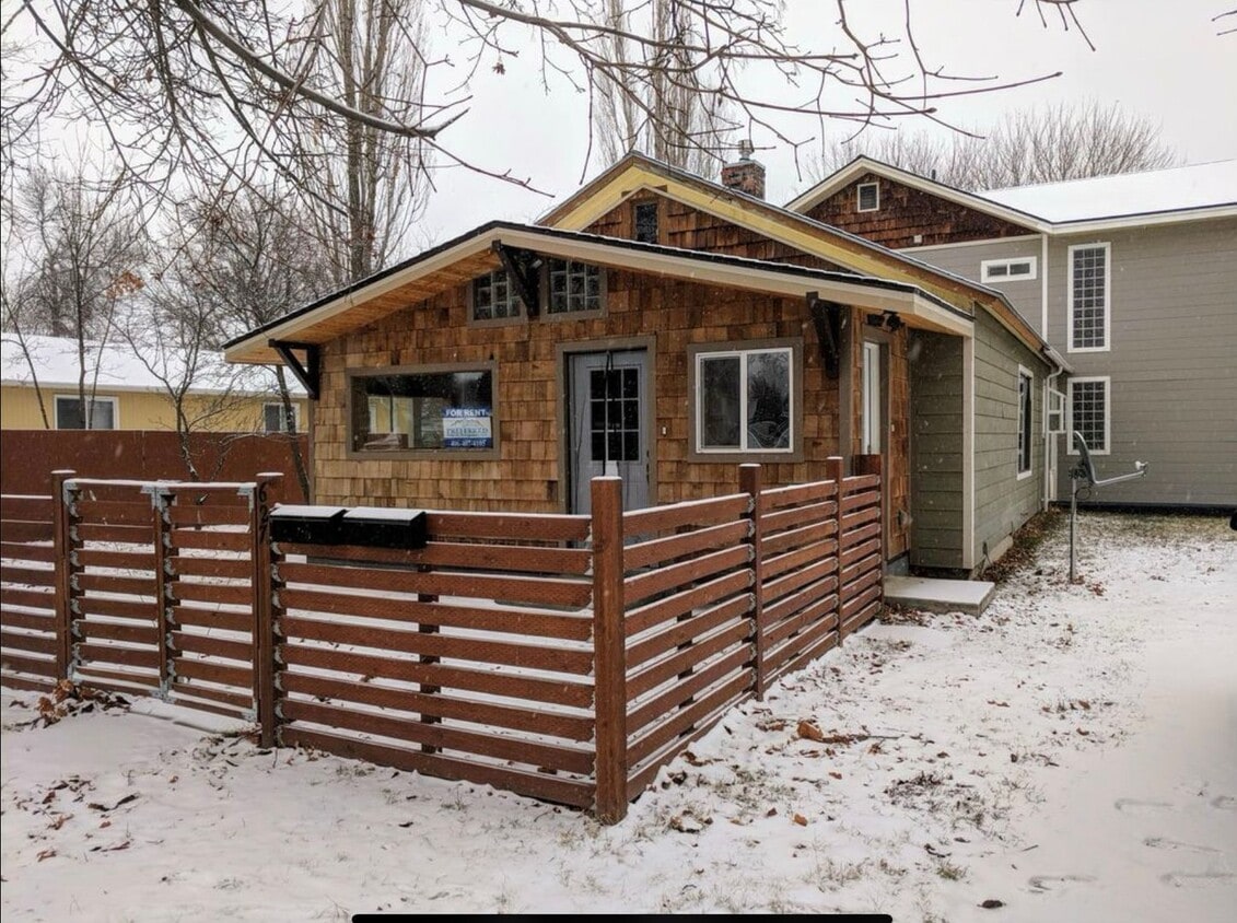 Primary Photo - 2bed/1bath in Kalispell