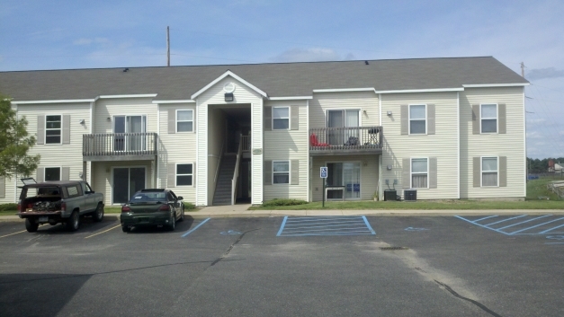 Building Photo - Pine Lake Village Apartments