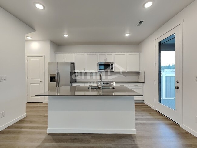 Foto del edificio - 5048 Washington St SE