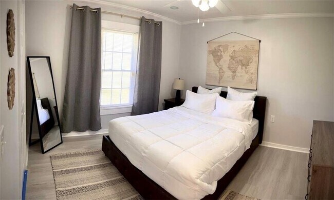 Foto del edificio - 513 Arnold Mill Rd