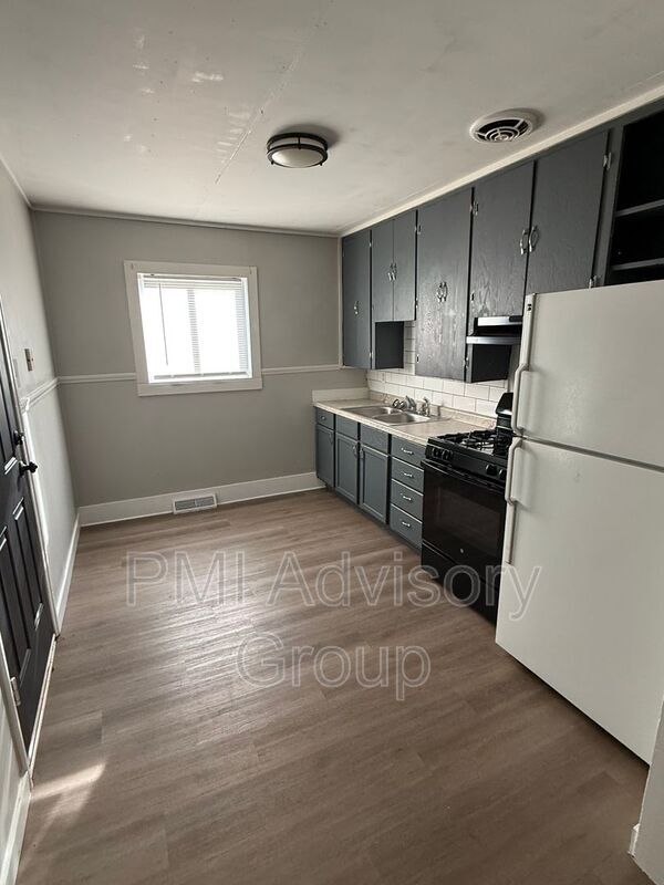 Foto del edificio - 3308 SE Ohio Ave