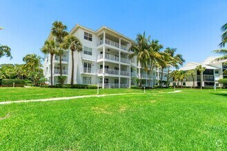 Building Photo - 342 Bay Colony Dr N