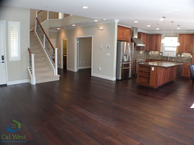 Building Photo - 6063 Sunstone Dr