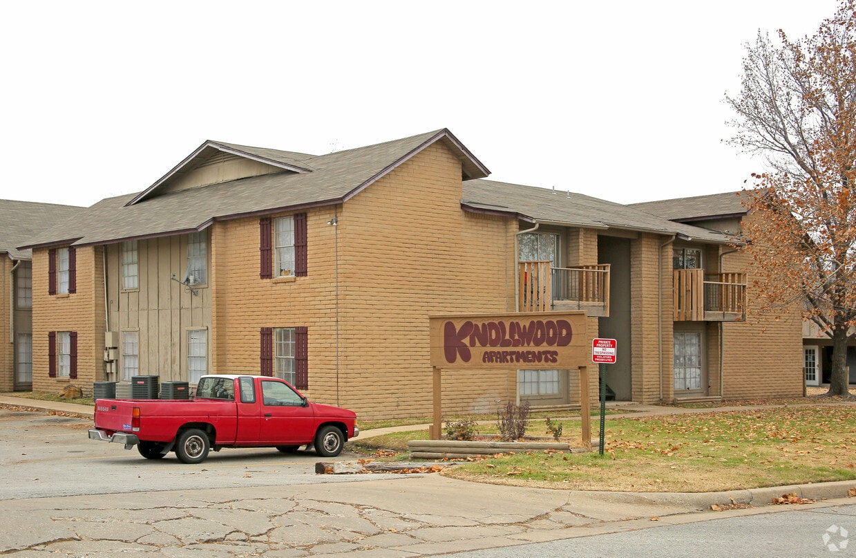 Knollwood Apartments Apartments in Tulsa, OK