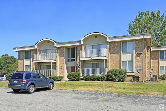 Building Photo - Somerset Park Apartments