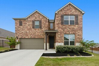 Building Photo - 6700 Cliff Rose Dr