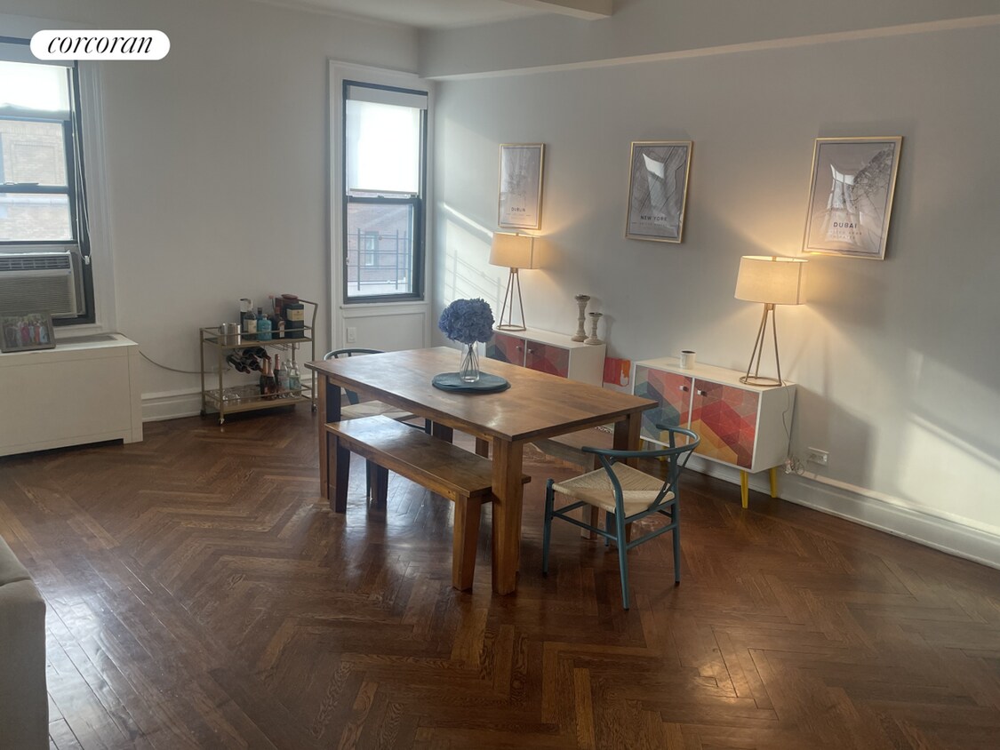 Foto del edificio - 145 E 74th St