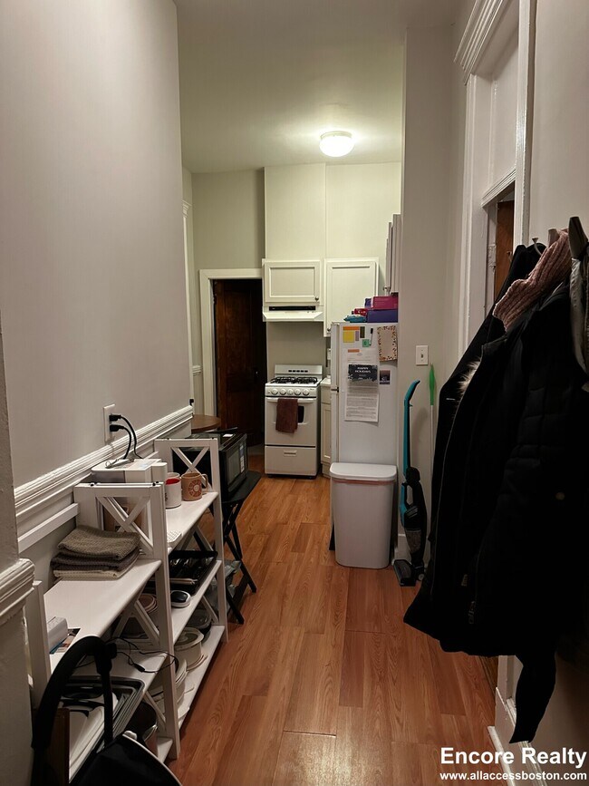 Foto del edificio - 38 Hemenway St