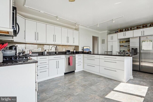 Foto del edificio - 501 Slaters Ln