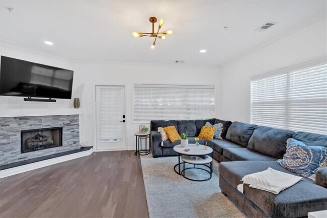 Foto del edificio - 1543 Springleaf Cove SE