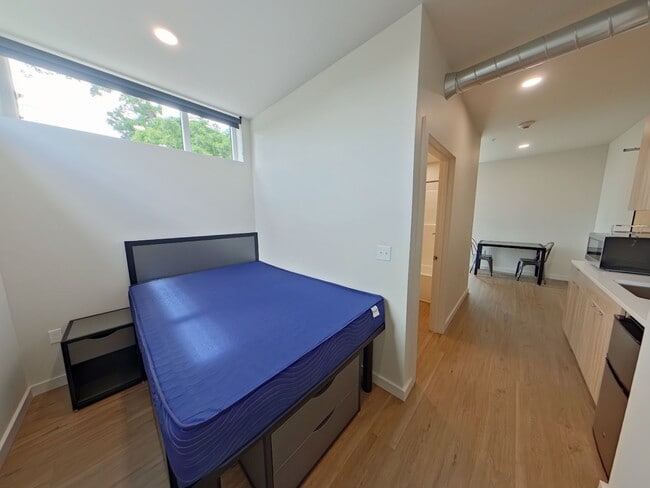Interior Photo - 11th and Ferry Lofts