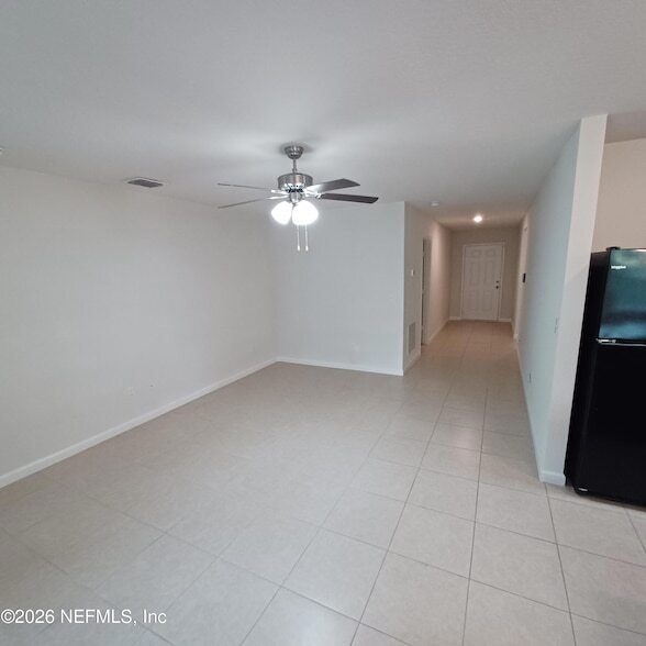 Foto del edificio - 8684 Lake George Cir W