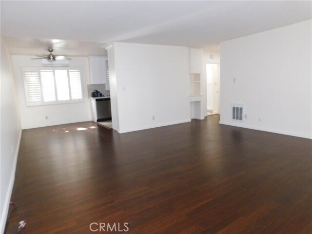 Building Photo - 6333 Bright Ave
