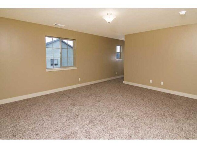 Foto del edificio - 4 bedroom in Billings MT 59106