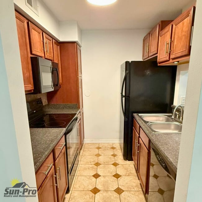 Foto del edificio - 1401 S Palmetto Ave