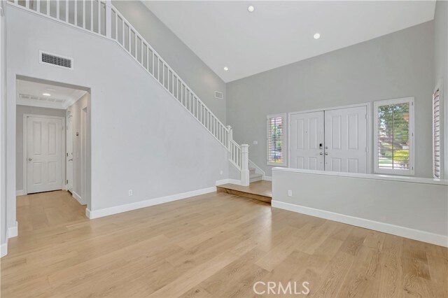 Building Photo - 15 Whispering Pine