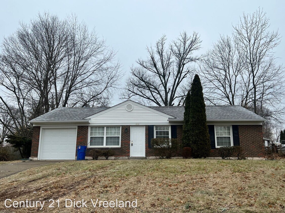 Primary Photo - 3 br, 1 bath House - 2101 Keeneland Blvd.