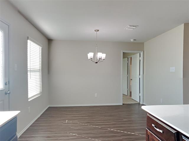 Building Photo - 301 Falling Star Dr